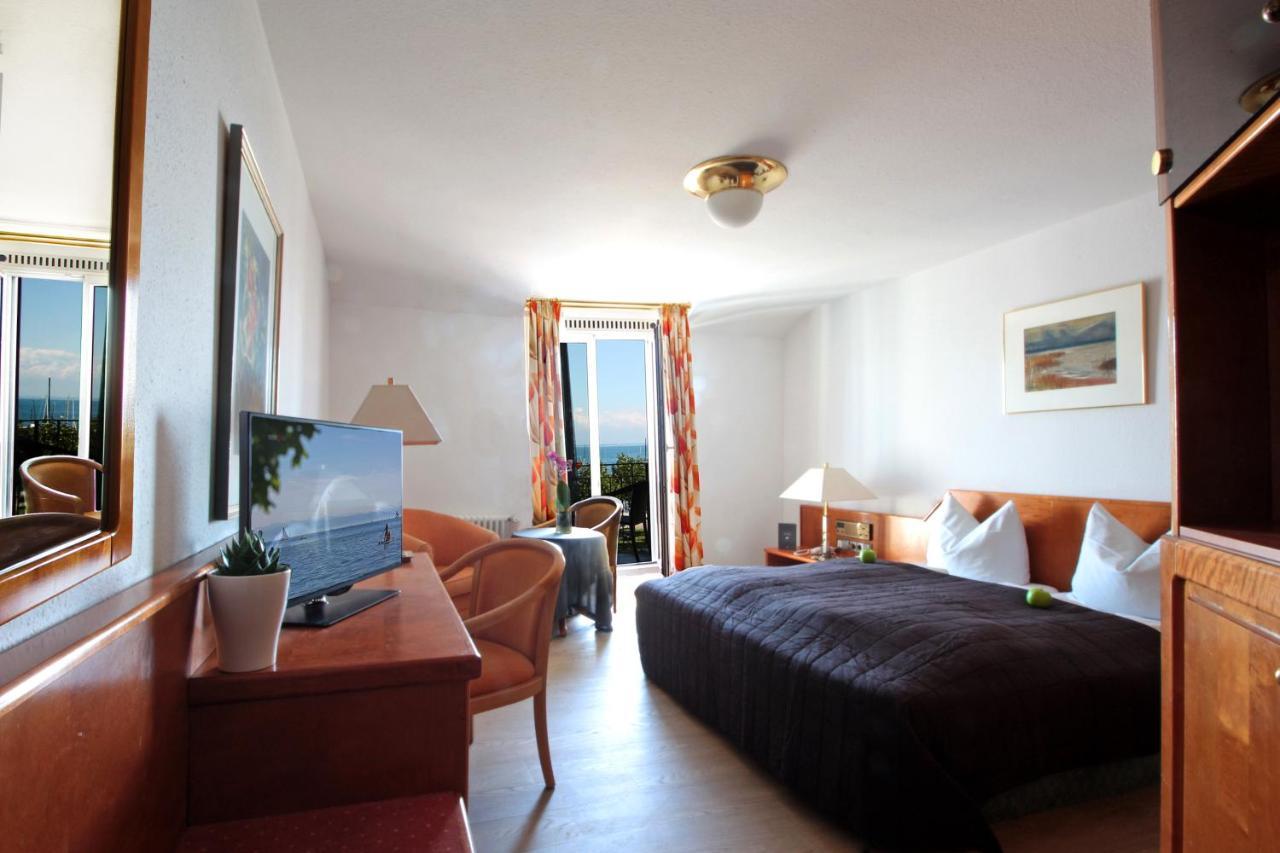 Hotel Schiff Am See Konstanz Bagian luar foto