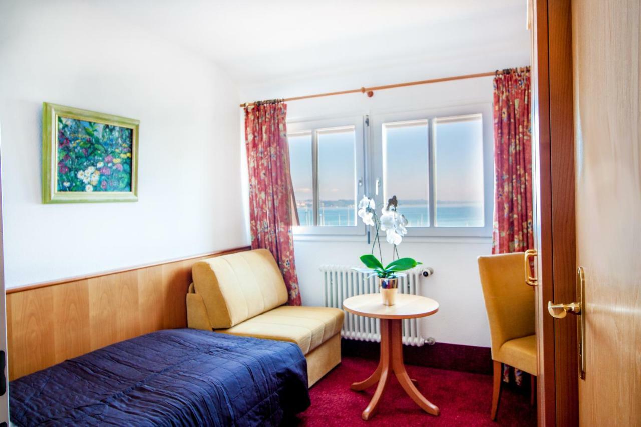 Hotel Schiff Am See Konstanz Bagian luar foto